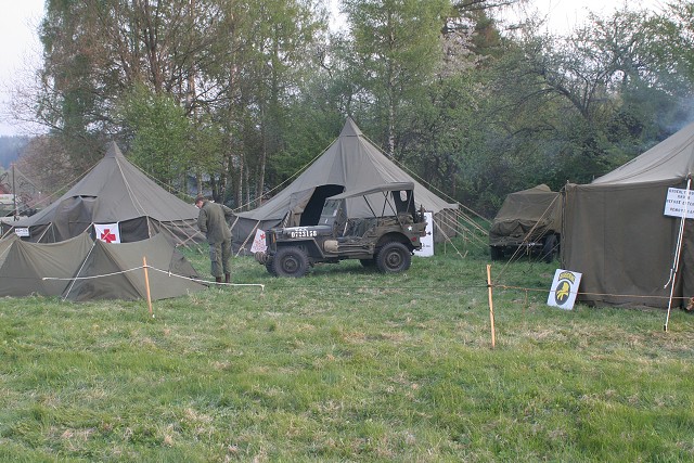 img00004.jpg