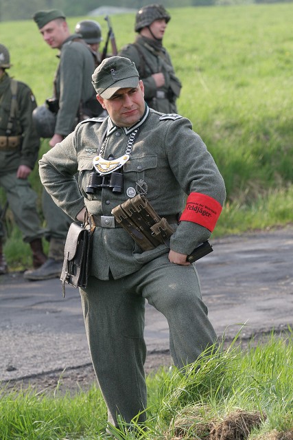 img00085.jpg