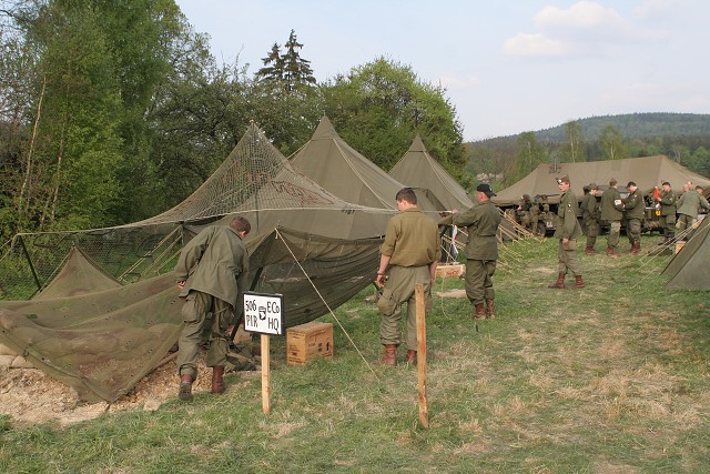 img00125.jpg
