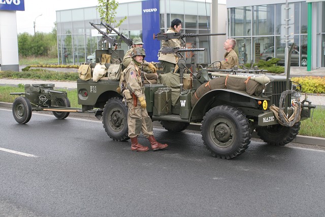img00140.jpg
