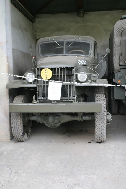 img00221.jpg